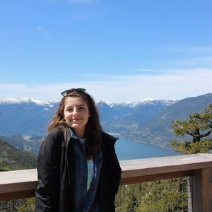 Meet your Posher, Gabriella